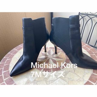 マイケルコース(Michael Kors)の美品　Michael Kors マイケルコース　黒　ショートブーツ(ブーツ)