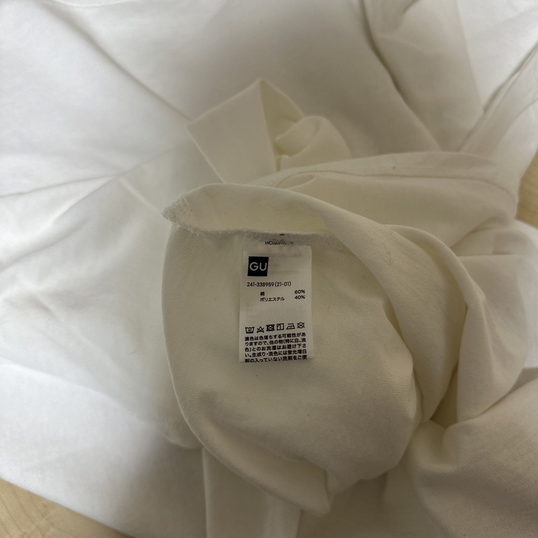 GU(ジーユー)のGU ロンT レディースのトップス(Tシャツ(長袖/七分))の商品写真