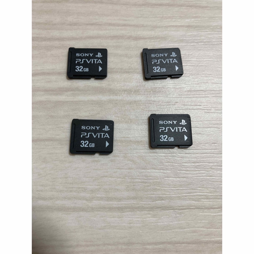 値下げ可】 PS VITA メモリーカード 32g 4枚セットの通販 by kk's shop