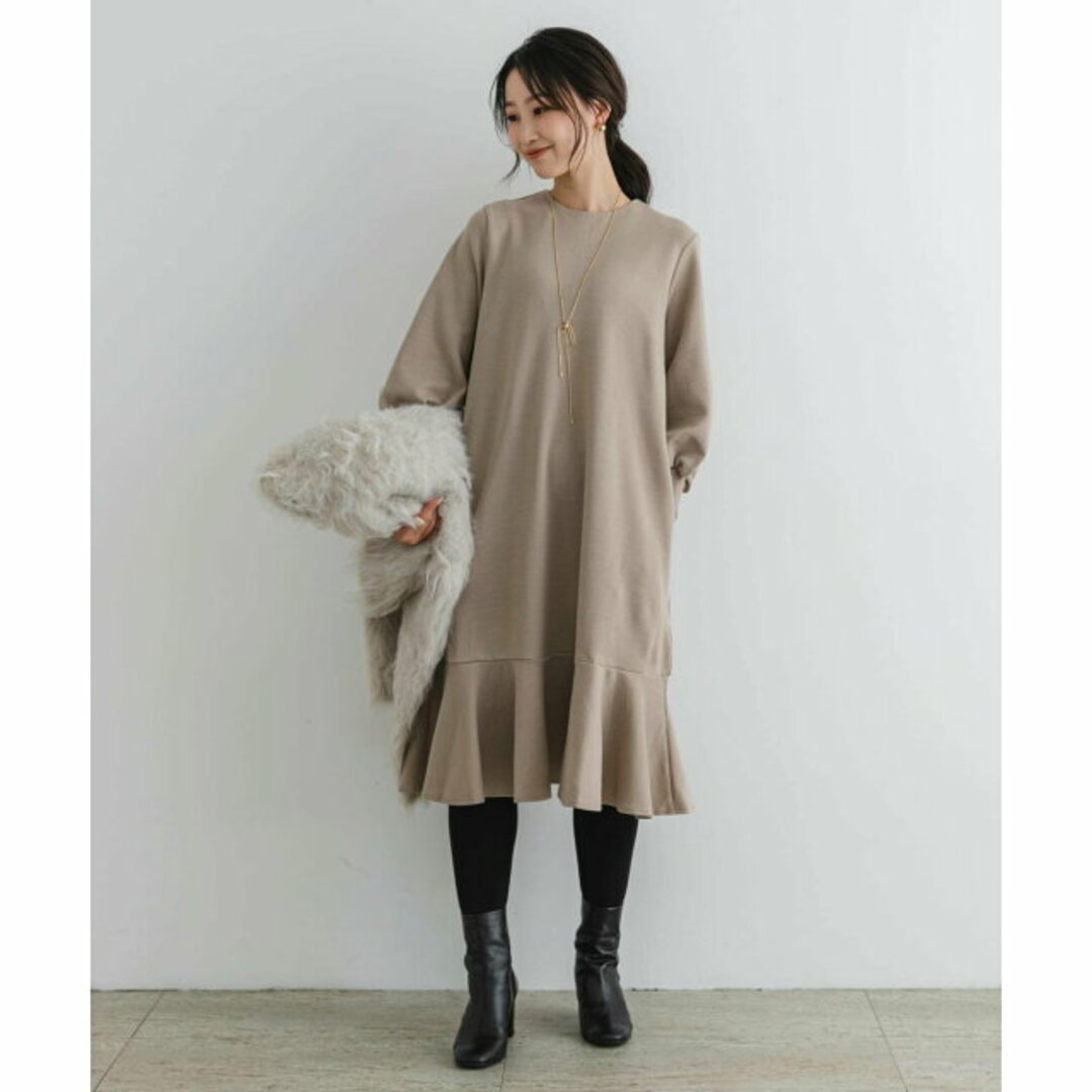 URBAN RESEARCH ROSSO(アーバンリサーチロッソ)の【L/BEIGE】『40サイズ/高身長向けも展開』F by ROSSO 裾フレアワンピース レディースのワンピース(ロングワンピース/マキシワンピース)の商品写真