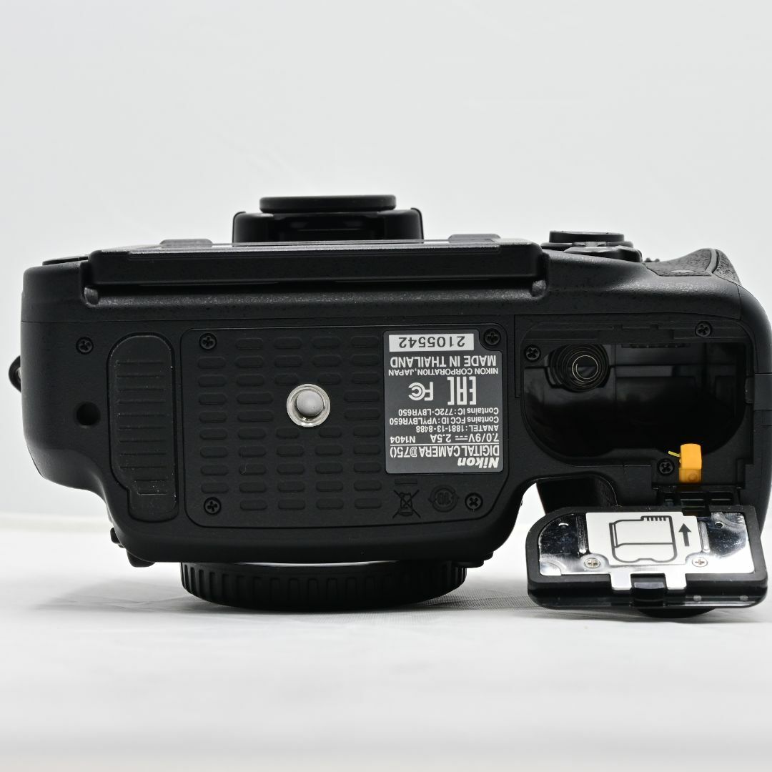 ニコン　 Nikon デジタル一眼レフカメラ D750