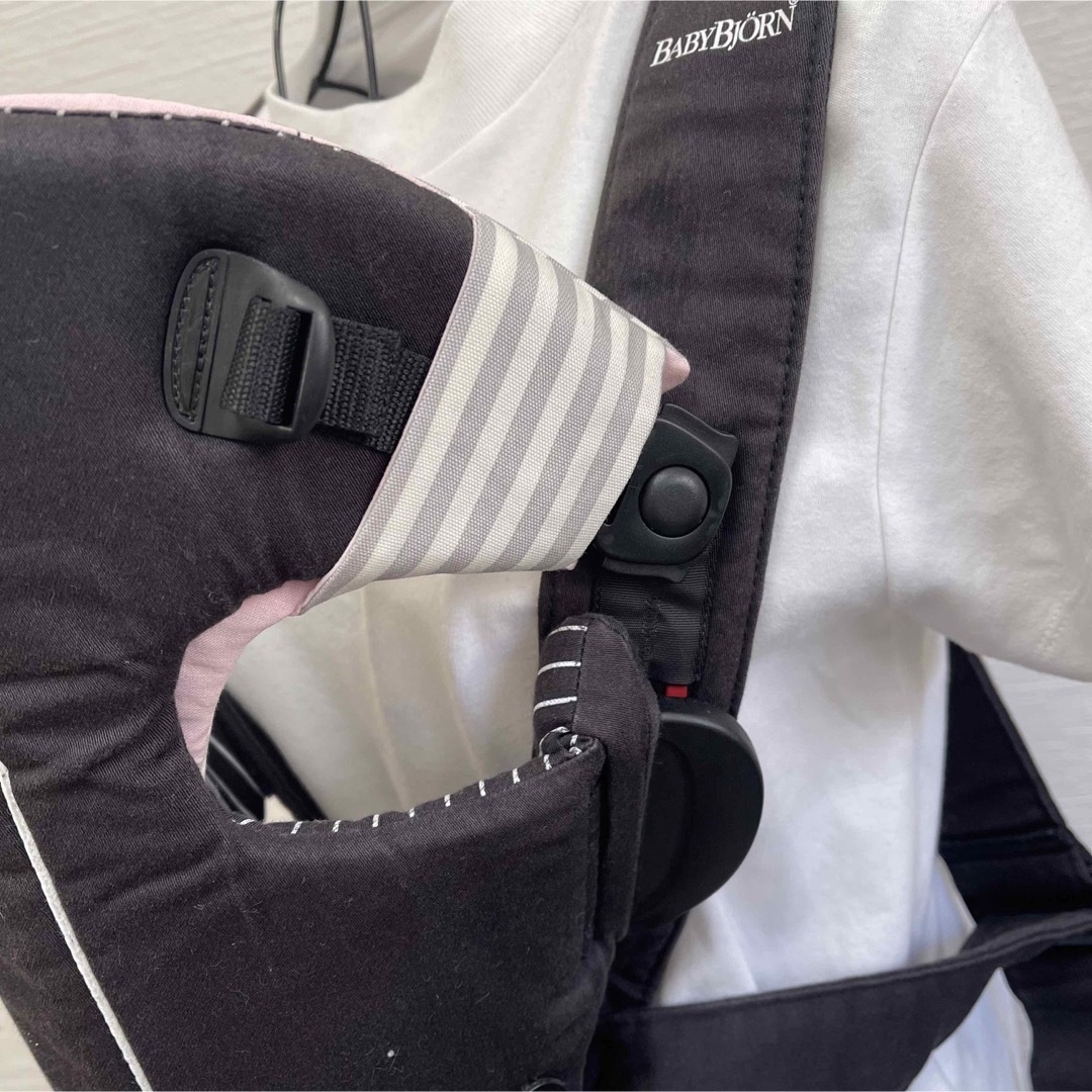 BABYBJORN(ベビービョルン)のベビービョルンオリジナル、MINI用　首周りカバー ハンドメイドのキッズ/ベビー(外出用品)の商品写真