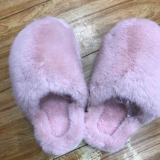ボリュームファーサンダル の通販 by yupon's shop|ラクマ