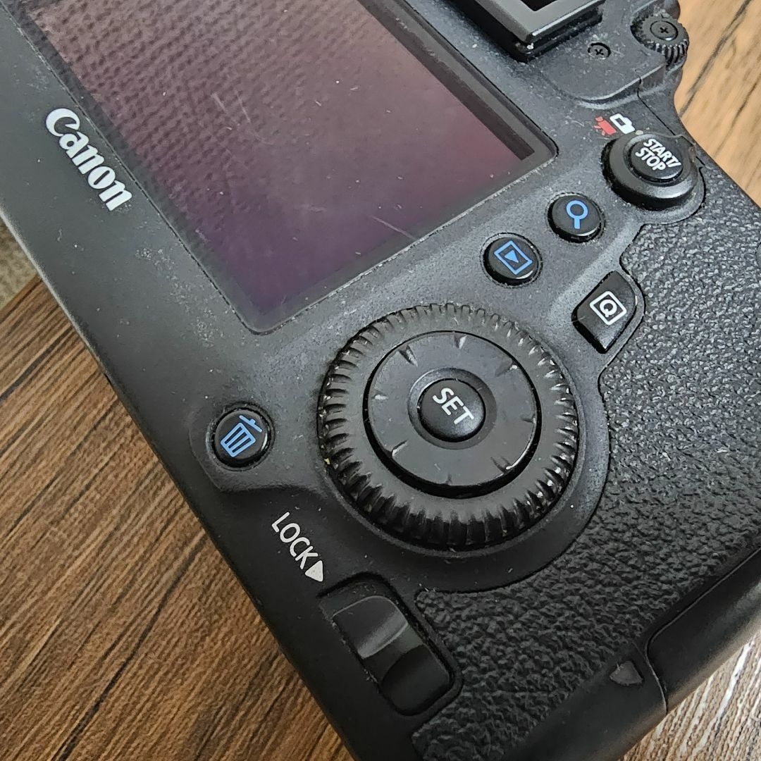 Canon EOS6Dスマホ/家電/カメラ