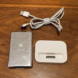 アイポッド(iPod)のipodclassic 80GB  Dock付き　A1238(ポータブルプレーヤー)