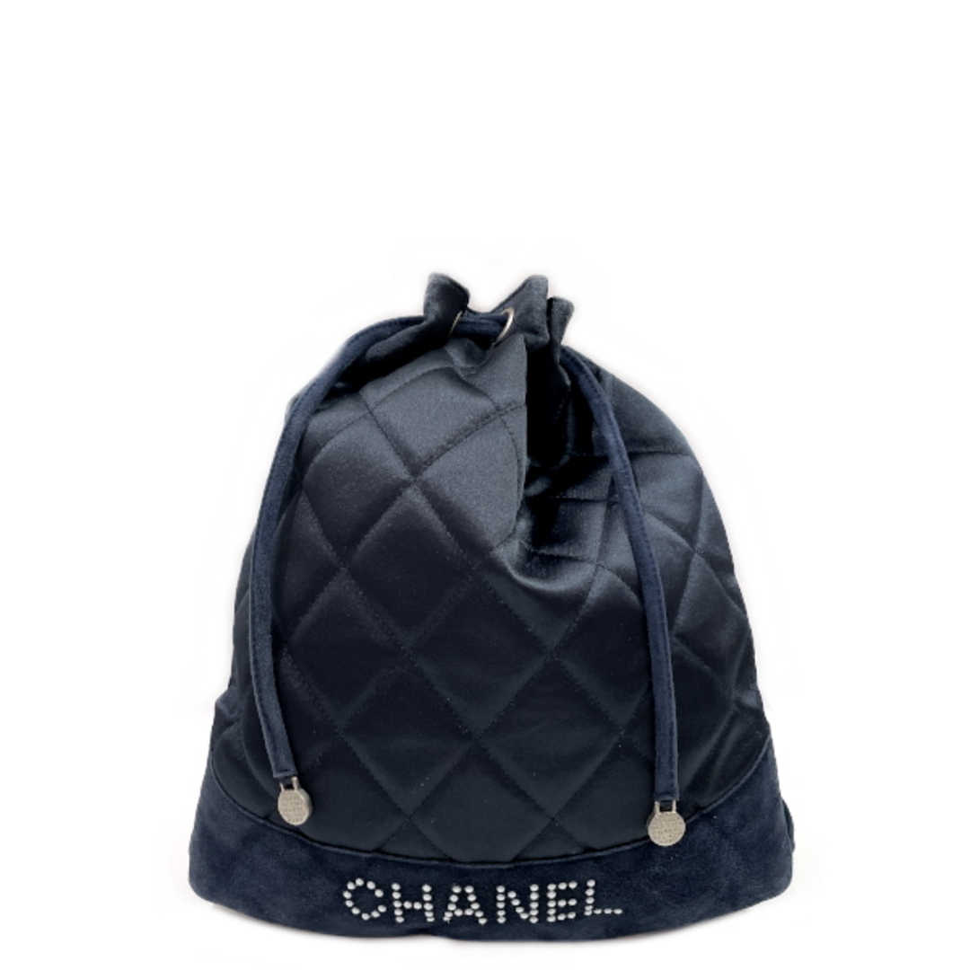 スレコーナー3月17日まで限定特価 CHANEL マトラッセ ロゴ ミニ 巾着 ヴィンテージ SV金具 リュック・デイパック サテン スエード