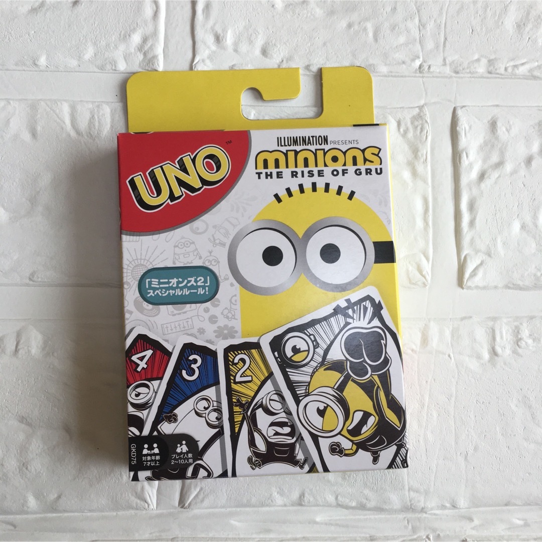 ミニオン(ミニオン)の【カードゲーム】minions2 UNO 新品　 エンタメ/ホビーのテーブルゲーム/ホビー(トランプ/UNO)の商品写真