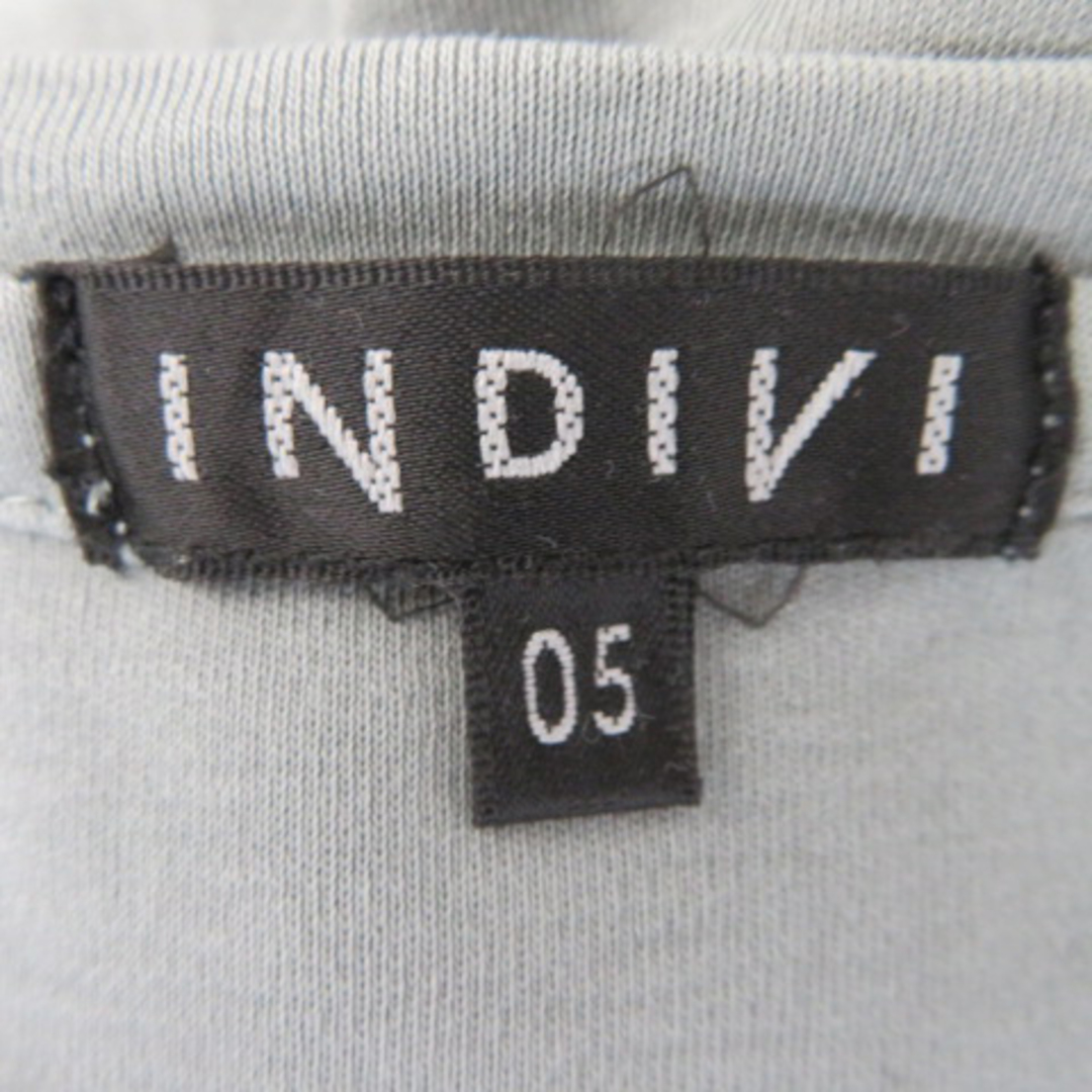 INDIVI(インディヴィ)のインディヴィ Tシャツ カットソー 半袖 Vネック プリント 5 ミントグリーン レディースのトップス(Tシャツ(半袖/袖なし))の商品写真