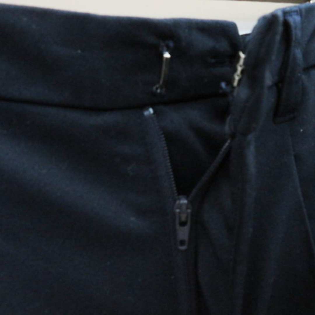 Champion(チャンピオン)のチャンピオン テーパードパンツ スラックスパンツ アンクル丈 XL 紺 メンズのパンツ(スラックス)の商品写真