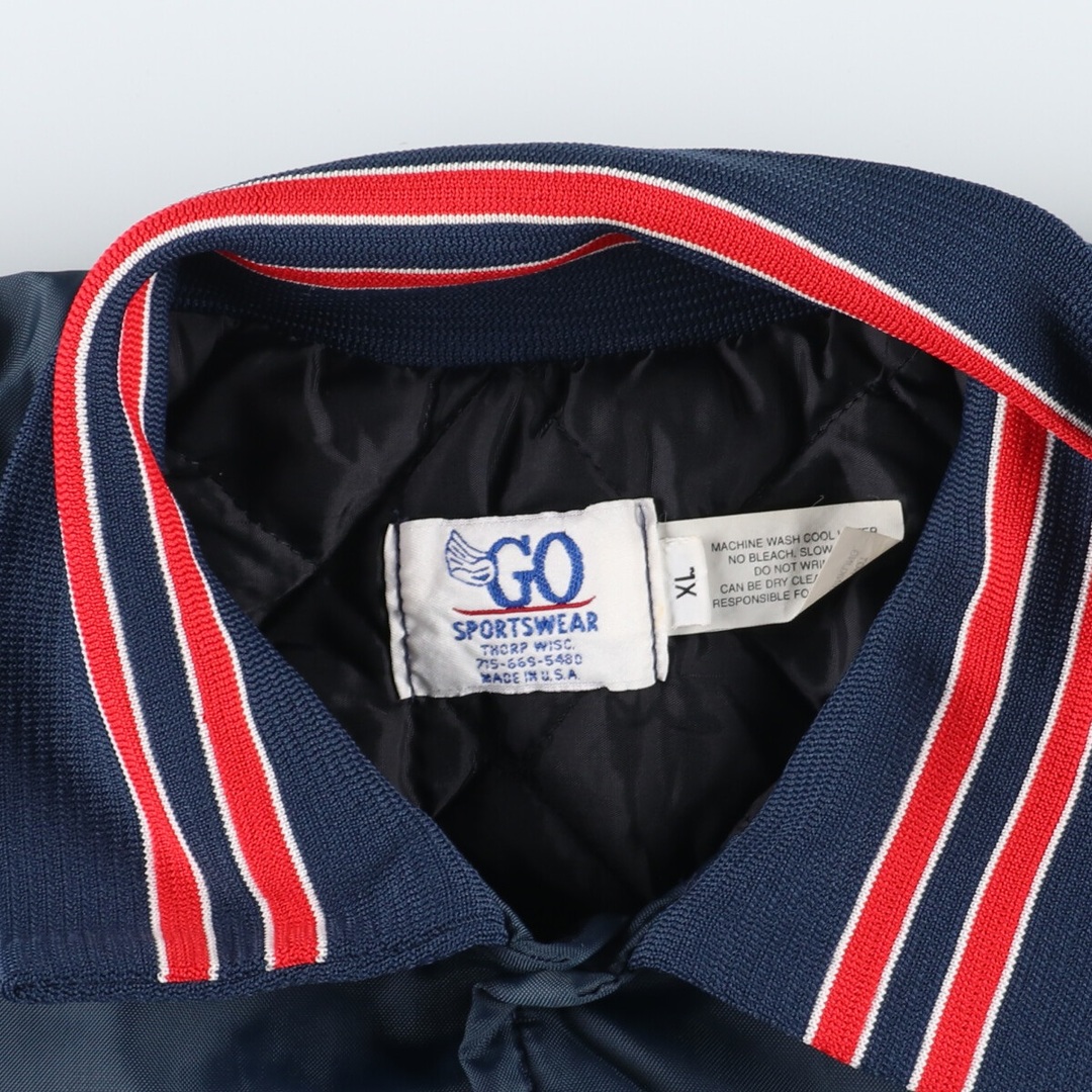 古着 GO SPORTSWEAR バックプリント 中綿入り 襟付き ナイロン