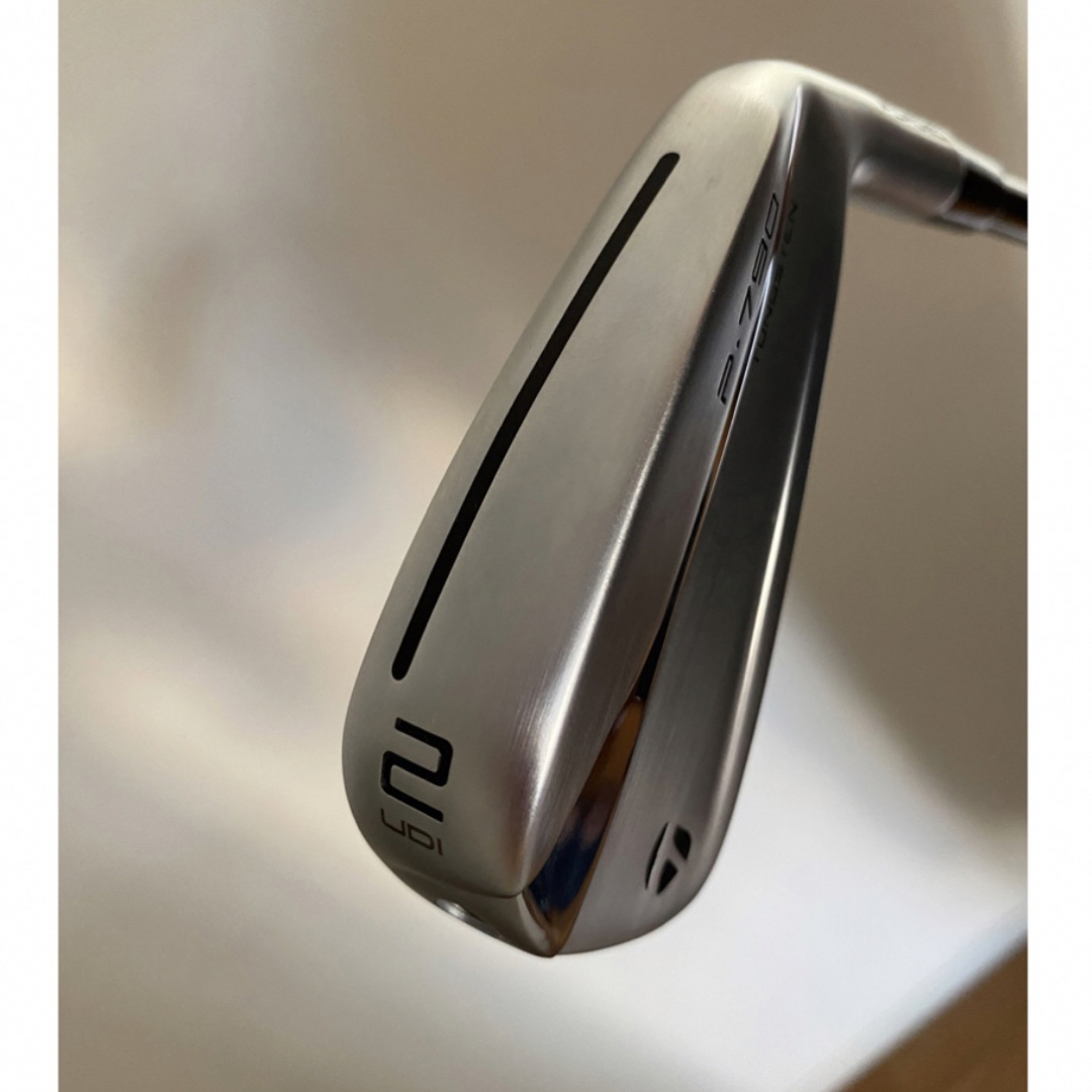 TaylorMade(テーラーメイド)のテーラーメイド　P790 ２番アイアン スポーツ/アウトドアのゴルフ(クラブ)の商品写真