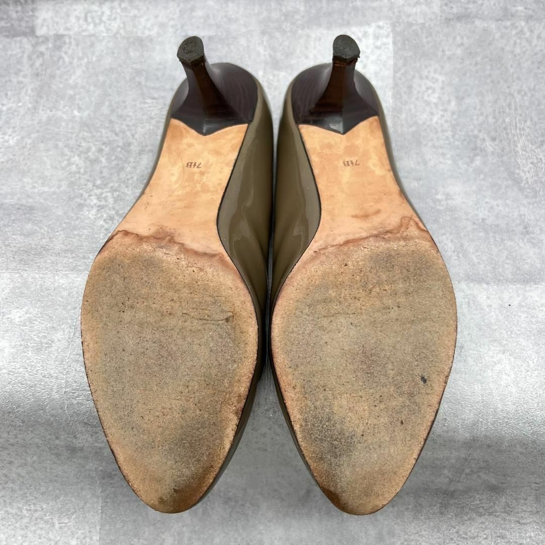 Cole Haan(コールハーン)の美品☆コール ハーン　パンプス　エナメル　7 1/2B(25)　ブラウン系 レディースの靴/シューズ(ハイヒール/パンプス)の商品写真