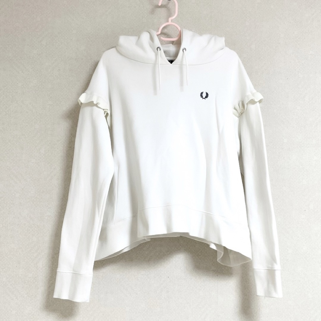 FRED PERRY - フレッドペリー フリル スウェット パーカーの通販 by ...