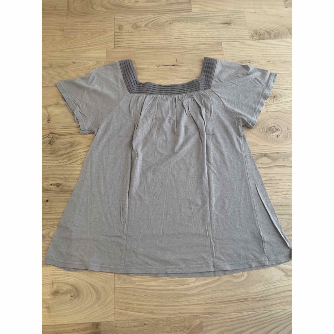 NATURAL BEAUTY BASIC(ナチュラルビューティーベーシック)のNATURAL BEAUTY BASIC スクエアネック　Tシャツ　M レディースのトップス(カットソー(半袖/袖なし))の商品写真