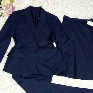 スーツカンパニー(THE SUIT COMPANY)の美品 ☆ スーツカンパニー セットアップ　新品スカート付　XL　紺ストライプ(スーツ)