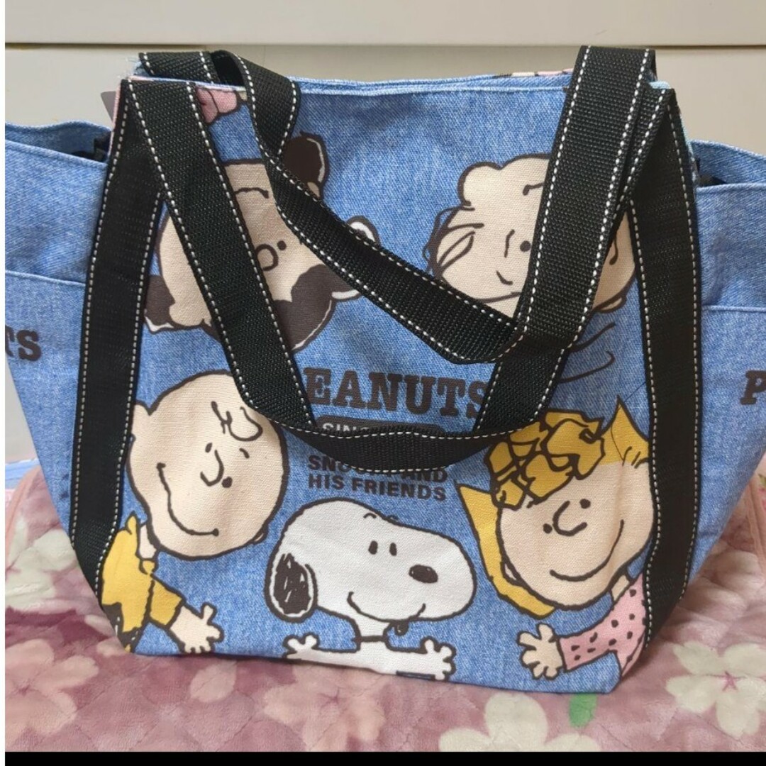 SNOOPY(スヌーピー)のデニム スヌーピー バルーントートバッグ ウッドストック チャーリー マザーズ レディースのバッグ(トートバッグ)の商品写真