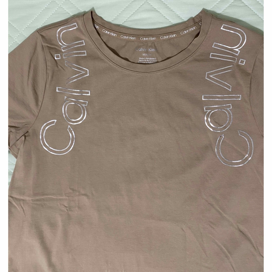 Calvin Klein(カルバンクライン)のCalvin Klein Tシャツ レディースのトップス(Tシャツ(半袖/袖なし))の商品写真