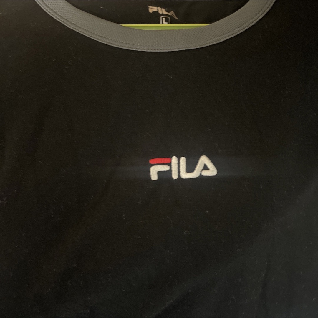 FILA(フィラ)のフィラ　tシャツ　FILA  半袖 レディースのトップス(Tシャツ(半袖/袖なし))の商品写真