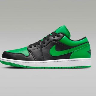 ナイキ(NIKE)のNIKE エア ジョーダン 1 LOW 28㎝　BLACK GREEN(スニーカー)