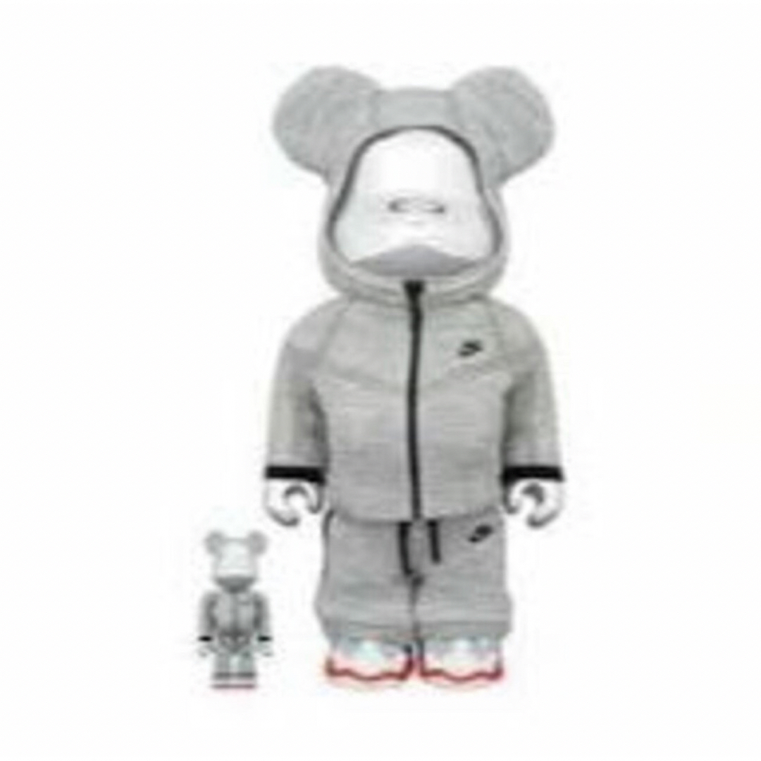 エンタメ/ホビーBearbrick NIKE Tech Fleece N98 100％ 400%