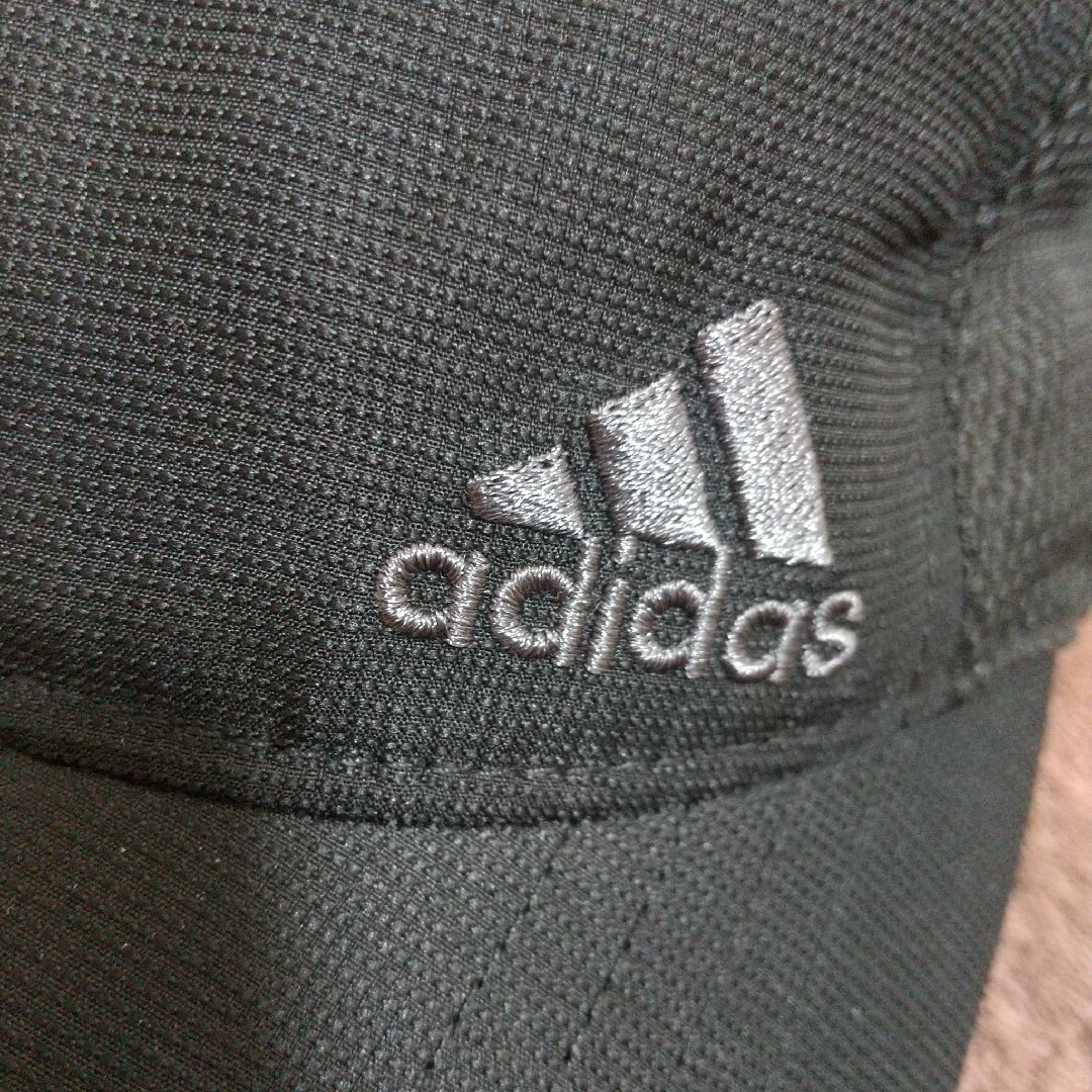 adidas(アディダス)の【メッシュ仕様】adidas アディダス キャップ 帽子 メンズの帽子(キャップ)の商品写真