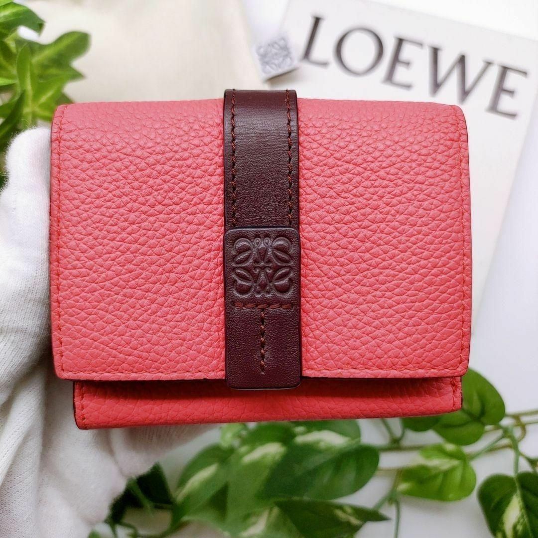 LOEWE - ロエベ 三つ折り財布 トライフォールドウォレット アナグラム ...