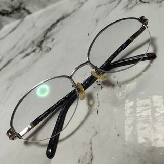ロエベ(LOEWE)の1852超美品　ロエベ　187　眼鏡　メガネ　度あり強　青　アンバー　カジュアル(サングラス/メガネ)