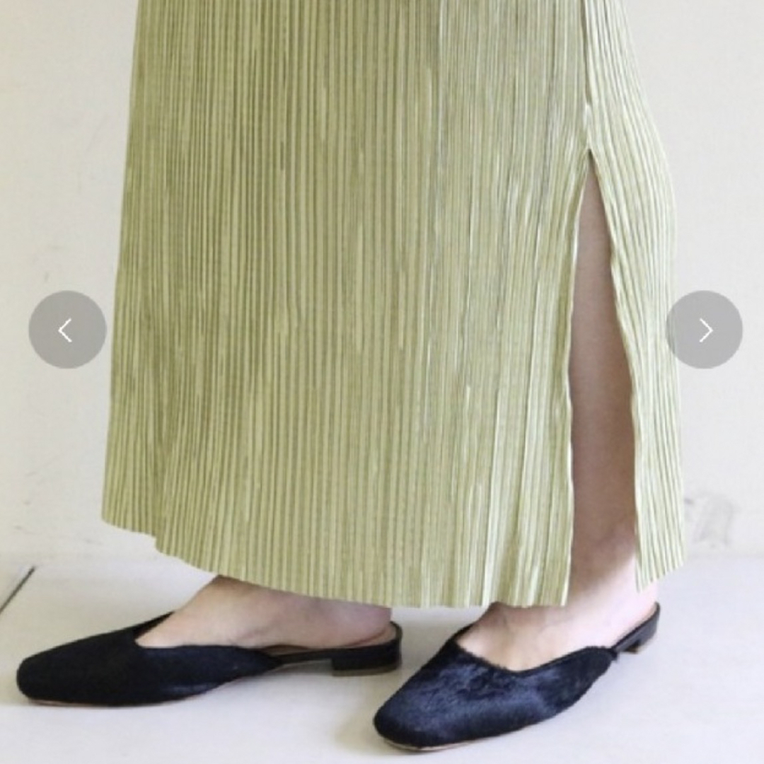 CAPRICIEUX LE'MAGE(カプリシューレマージュ)のカプリシュレマージュ　サテンプリーツスカート レディースのスカート(ロングスカート)の商品写真