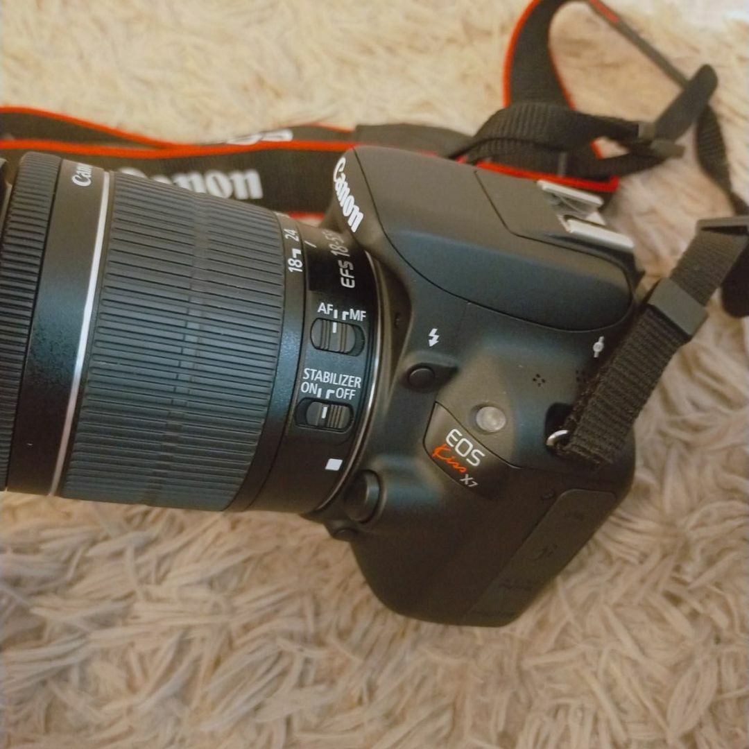 Canon - 美品 Canon EOS Kiss X7 ダブル レンズ キットの通販 by