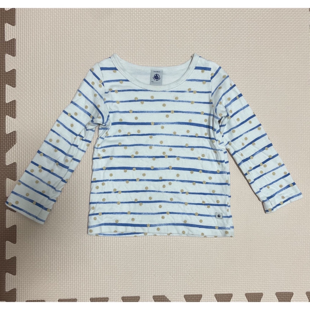 PETIT BATEAU(プチバトー)のPETIT BATEAU  チュビック ボーダー 長袖 パジャマ　86cm キッズ/ベビー/マタニティのキッズ服女の子用(90cm~)(パジャマ)の商品写真