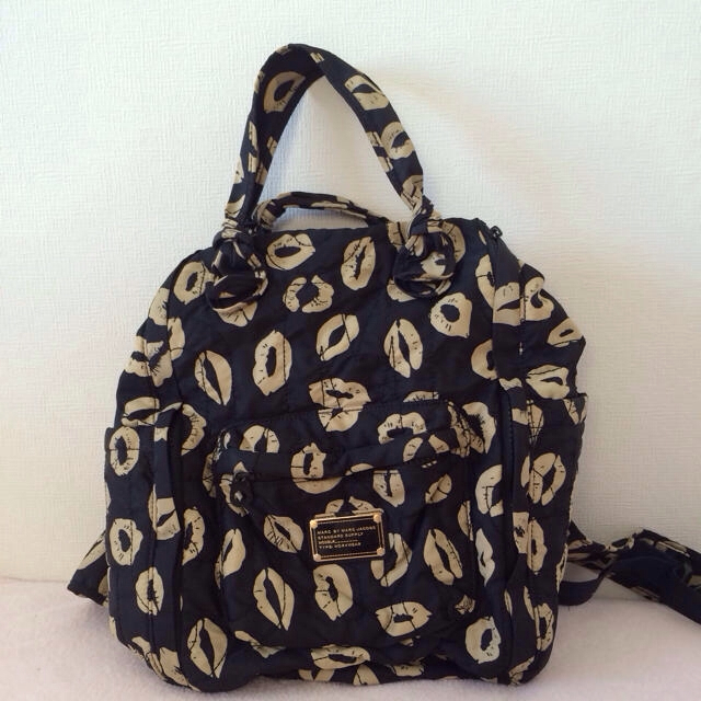 MARC BY MARC JACOBS - 送料込！リップ柄♡バックパック