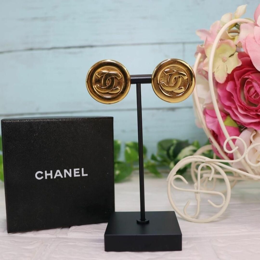 CHANEL シャネル　サークル　ロゴ　イヤリング