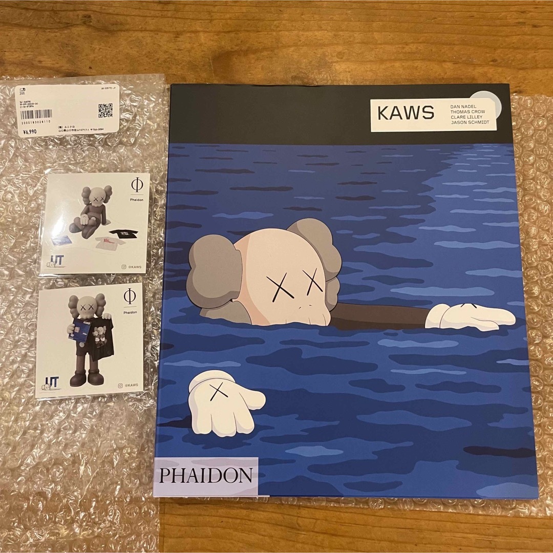 kaws 半袖✖️トートバッグ