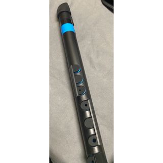 【美品】NUVOプラ製管楽器ドゥード2.0Black/Blue N430DBBL(サックス)