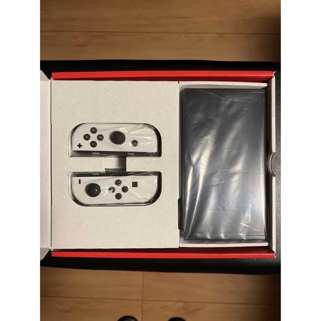 2台セット　有機ELモデル Nintendo Switch ホワイト 使用期間短