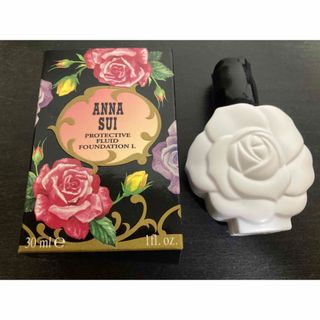 アナスイ(ANNA SUI)の新品未使用品　ANNA SUI リキッドファンデーション　B02番(ファンデーション)