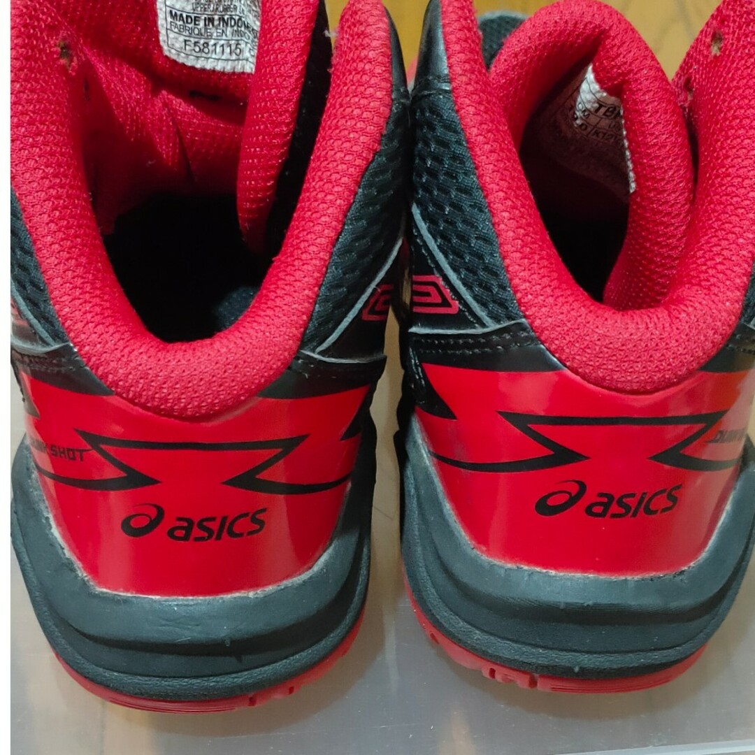 asics(アシックス)のアシックス バッシュ スニーカー 19cm キッズ/ベビー/マタニティのキッズ靴/シューズ(15cm~)(スニーカー)の商品写真