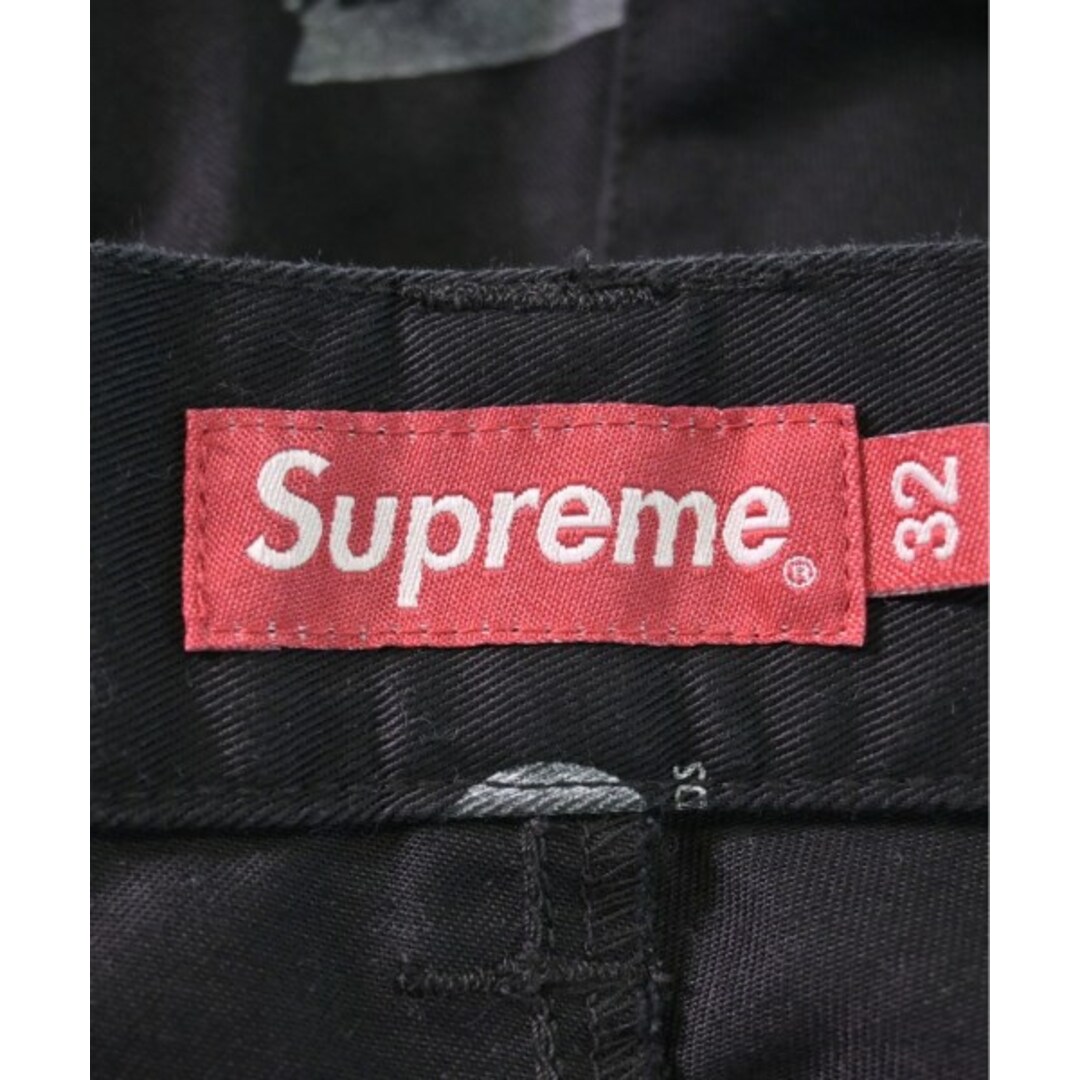 Supreme(シュプリーム)のSupreme シュプリーム チノパン 32(L位) 黒x白系(総柄) 【古着】【中古】 メンズのパンツ(チノパン)の商品写真