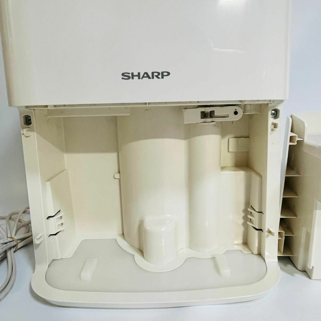 シャープ　プラズマクラスター除湿機　CV-E71