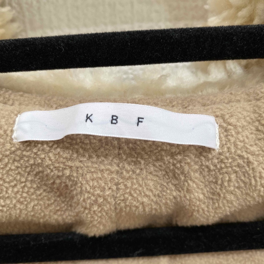 KBF(ケービーエフ)のKBFふわもこアウター レディースのジャケット/アウター(その他)の商品写真