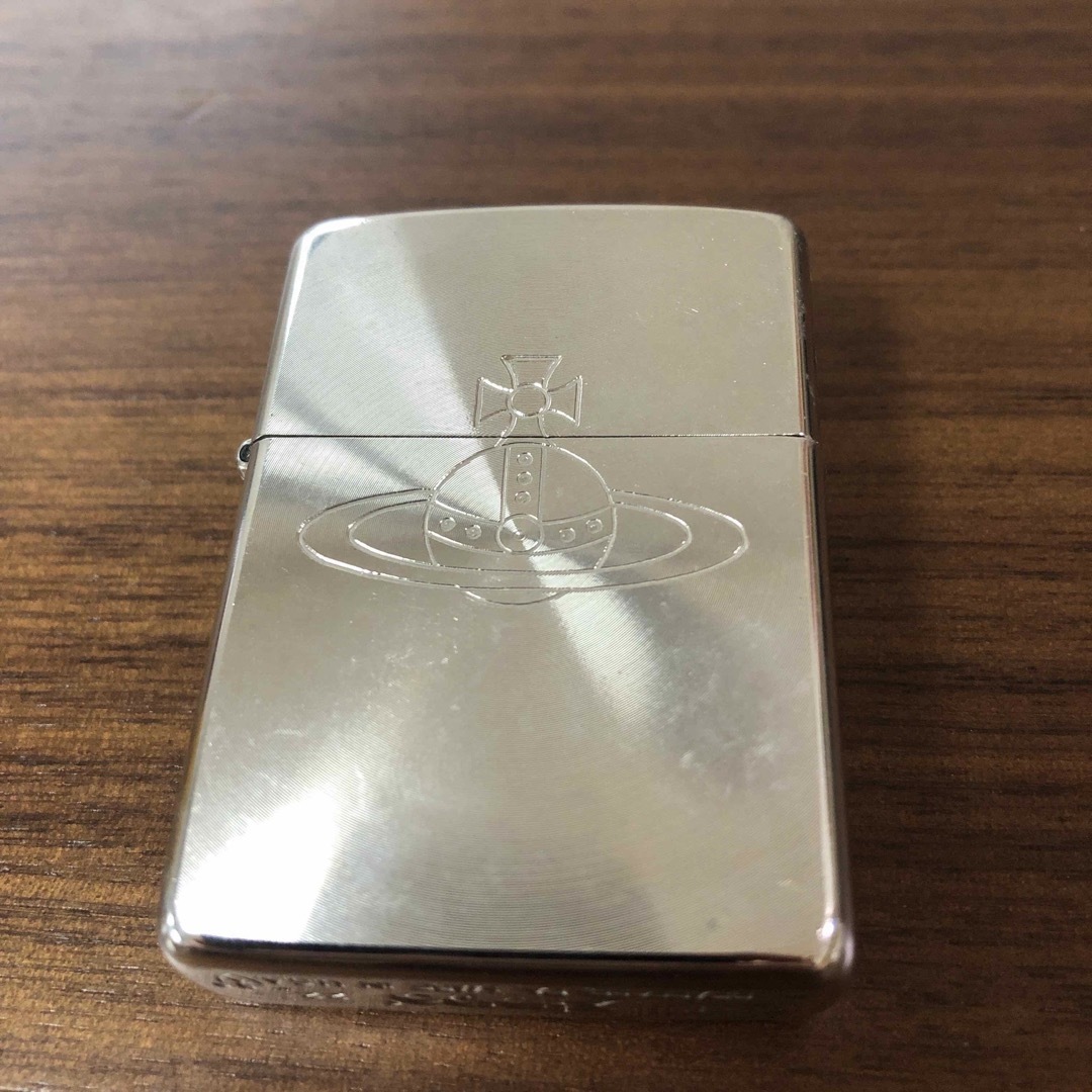 Vivienne Westwood(ヴィヴィアンウエストウッド)のヴィヴィアンウェストウッド zippo ジッポライター　vivian メンズのファッション小物(タバコグッズ)の商品写真