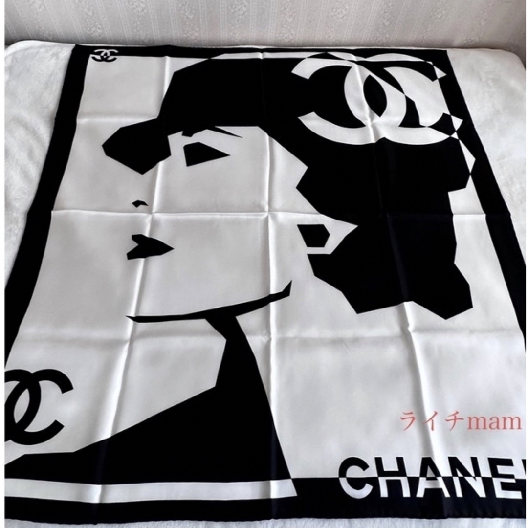 CHANEL(シャネル)のCHANEL🎀シャネル♡スカーフ　顧客限定ギフト レディースのファッション小物(バンダナ/スカーフ)の商品写真