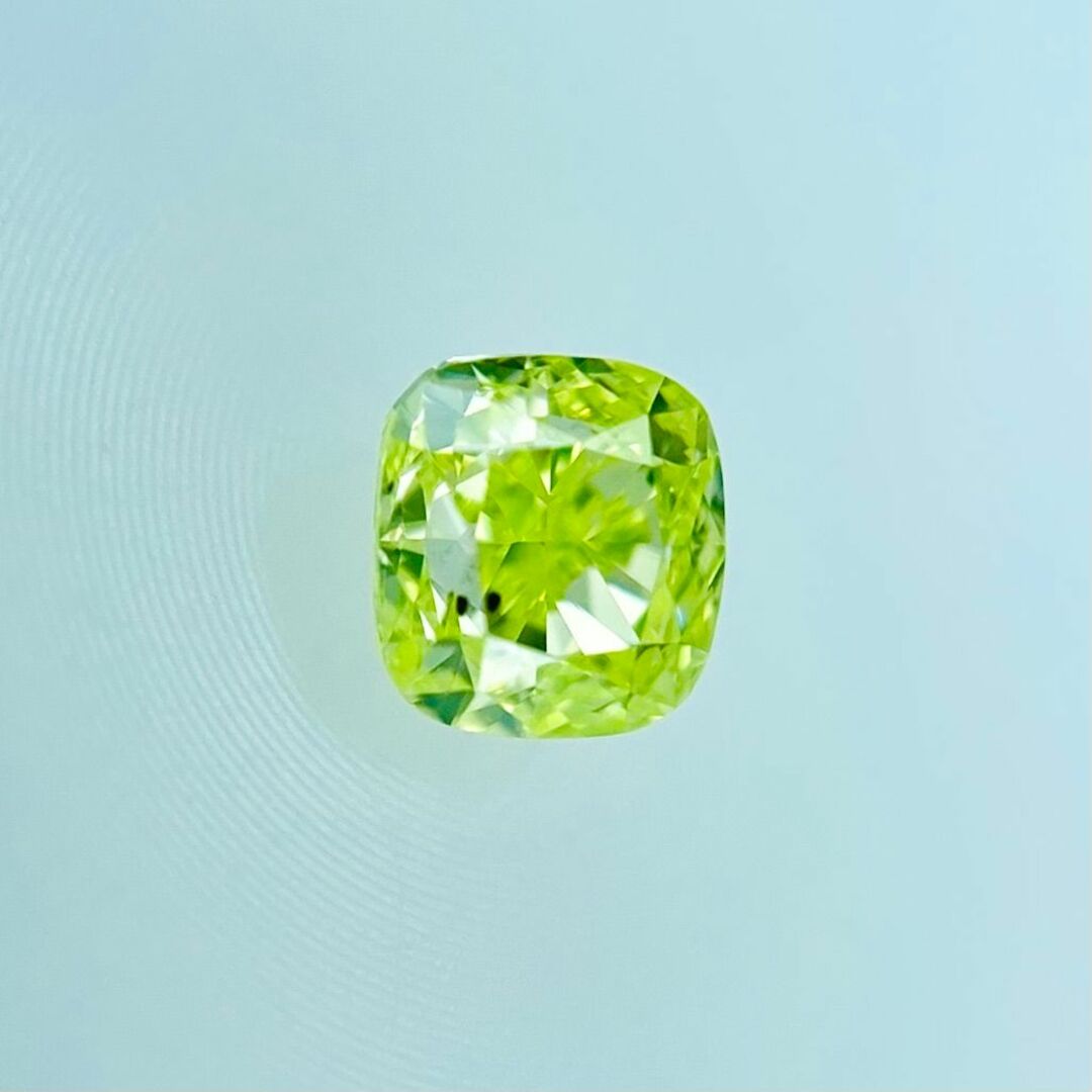 FANCY INTENSE YELLOW GREEN 0.127ct X