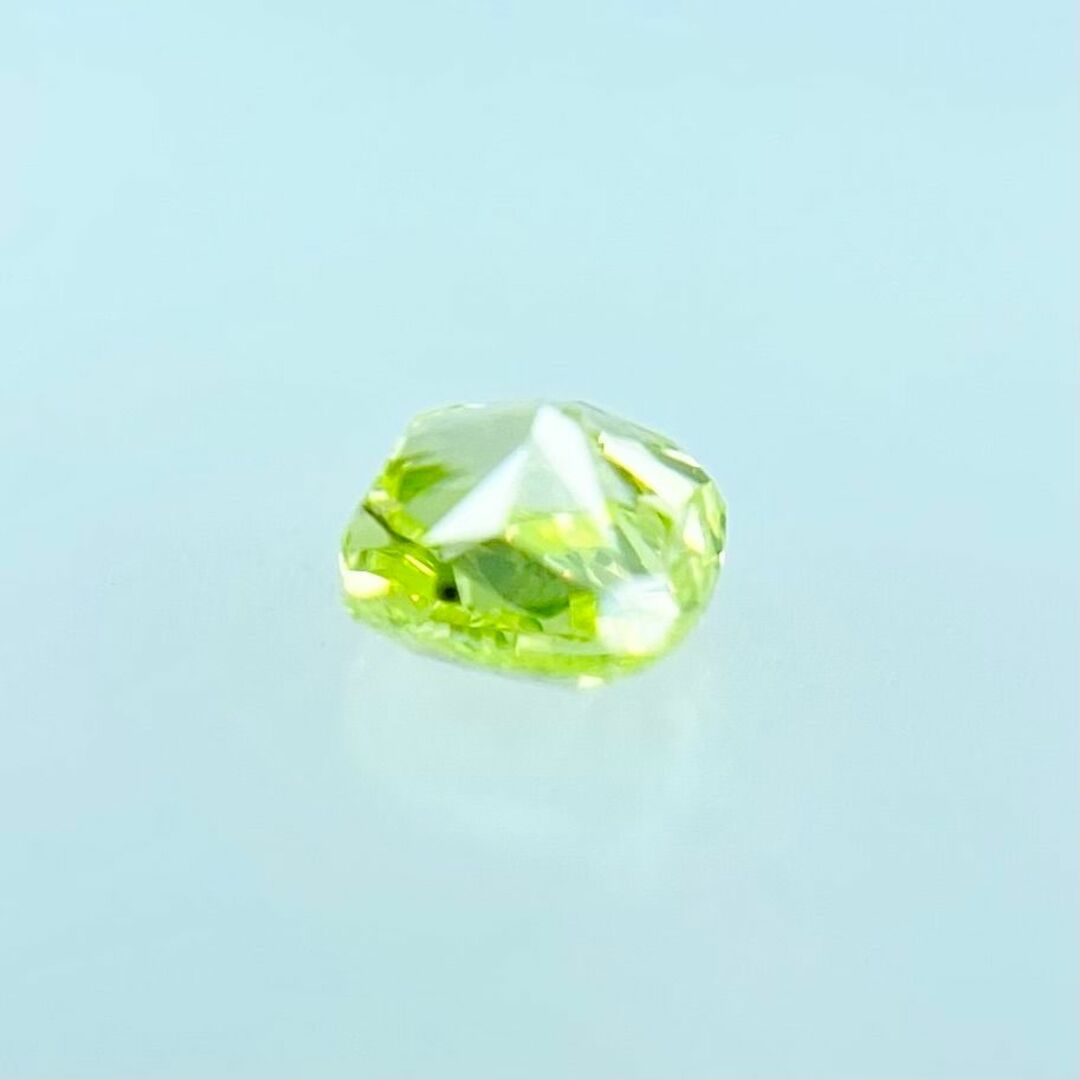 FANCY INTENSE YELLOW GREEN 0.127ct X