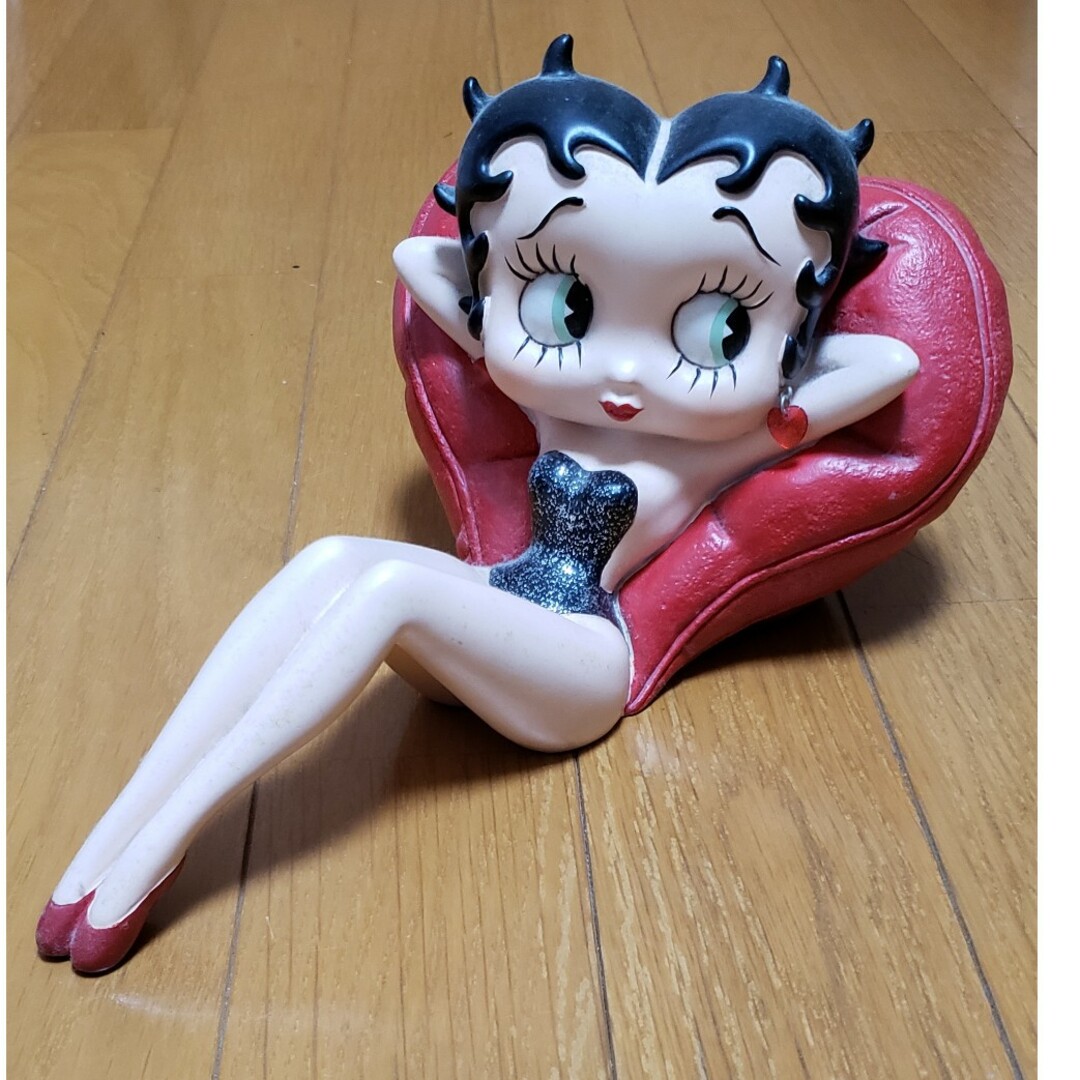 ベティちゃん　BETTY BOOP レア　フィギュア エンタメ/ホビーのおもちゃ/ぬいぐるみ(キャラクターグッズ)の商品写真