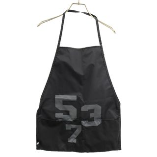 ブラックコムデギャルソン(BLACK COMME des GARCONS)のBLACK COMME des GARCONS ブラックコムデギャルソン BLACK 537 PRINT SHORT APRON 537 ナイロンプリント エプロン 小物 ブラック 1H-K801-052-1-1(その他)