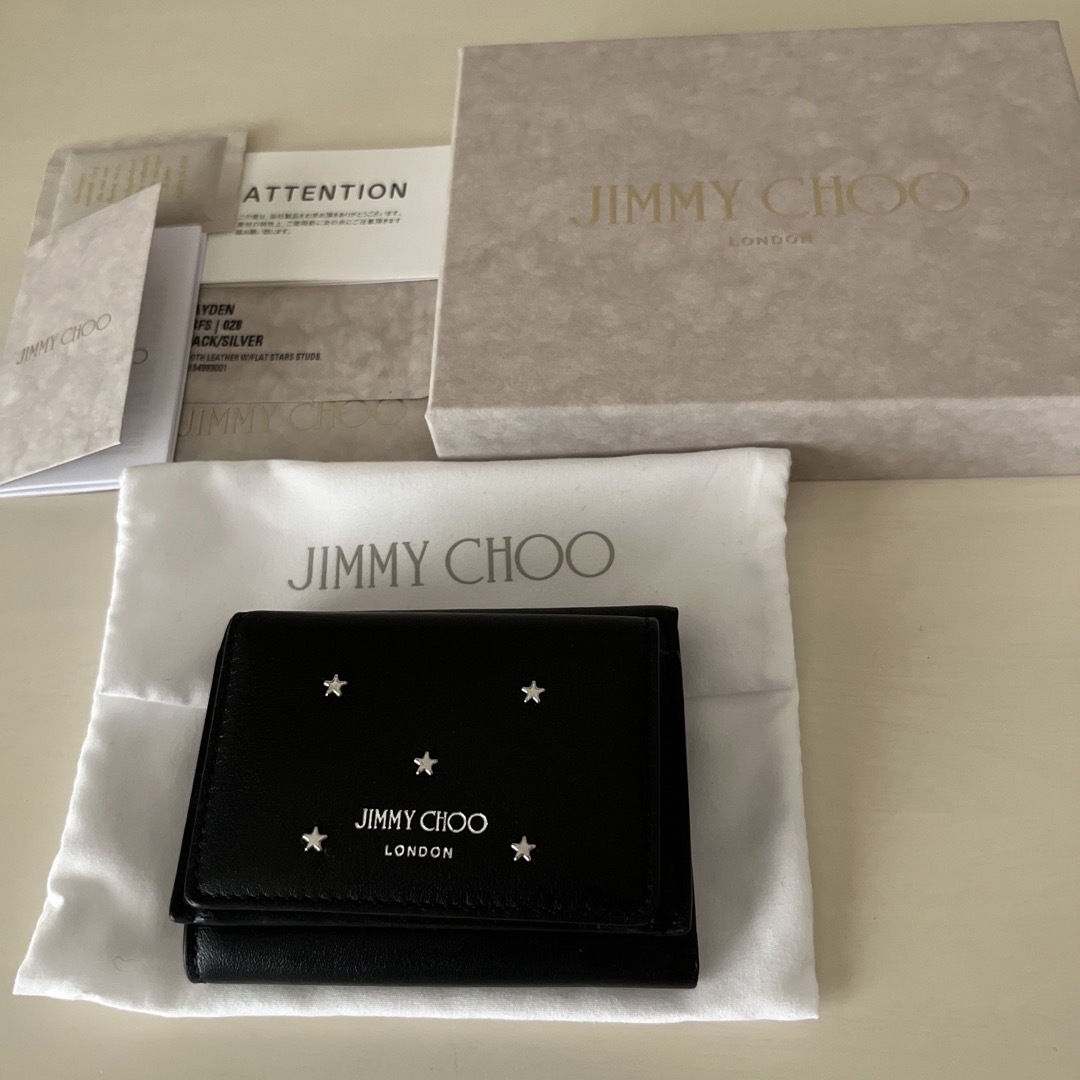 JIMMY CHOO(ジミーチュウ)のジミーチュウ　三つ折り財布 レディースのファッション小物(財布)の商品写真