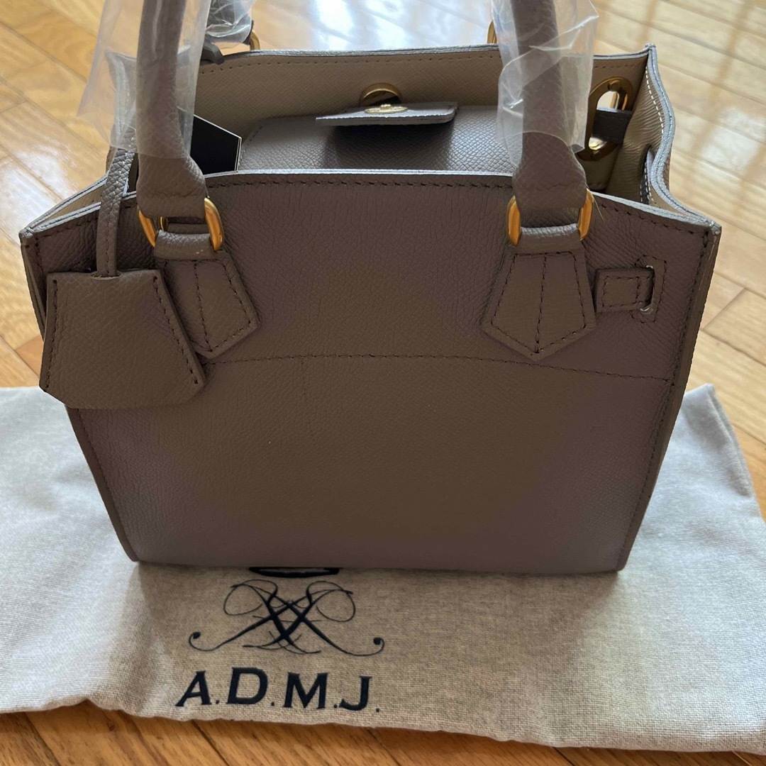 A.D.M.J.(エーディーエムジェイ)の格安最終値引き‼️新品未使用ADMJスワロスキー レディースのバッグ(ショルダーバッグ)の商品写真
