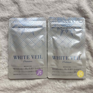 WHITE VEIL - ホワイトヴェール 2つの通販 by み's shop｜ホワイト ...