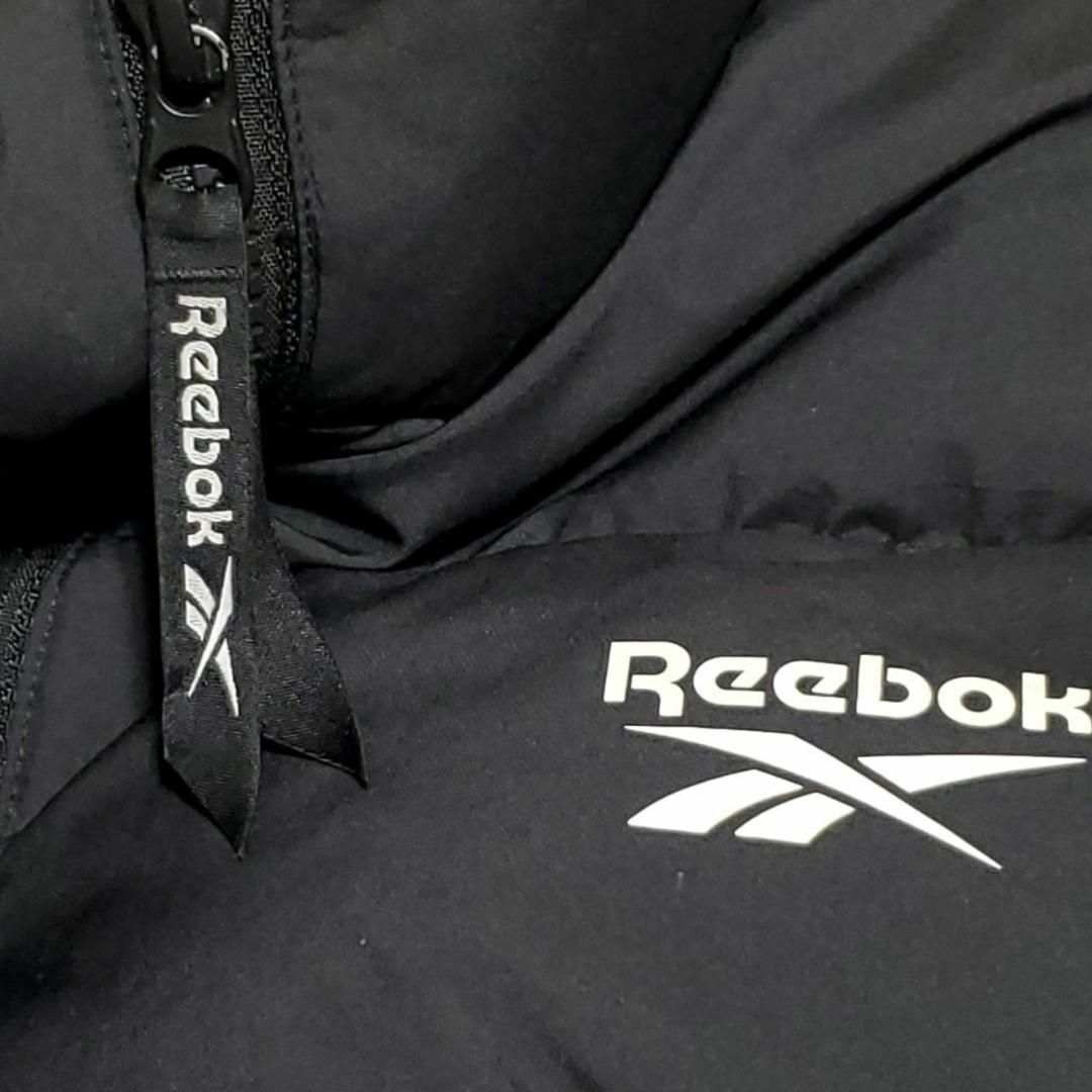Reebok リーボック 肉厚　ダウンジャケット ワンポイント 黒　ロゴ